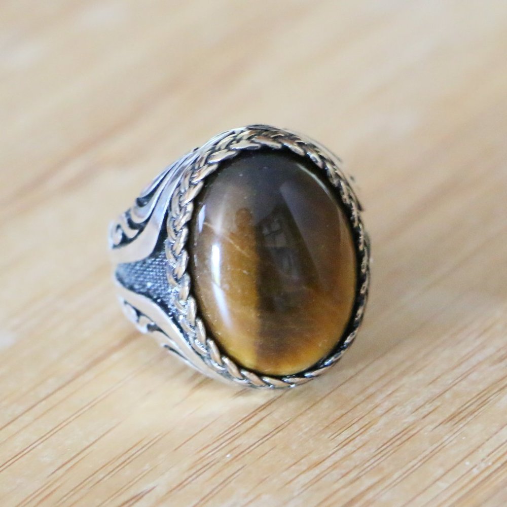 925 Sterling Silver Men's Ring with Tiger Eye - Picture 11 of 13